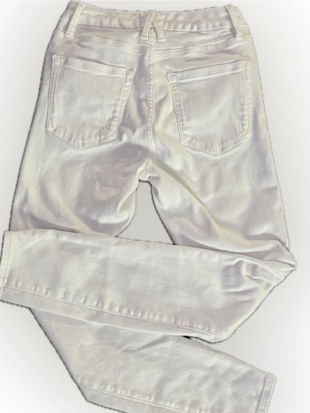Good American White High-Rise Slim Jeans - Picture 3 of 9
